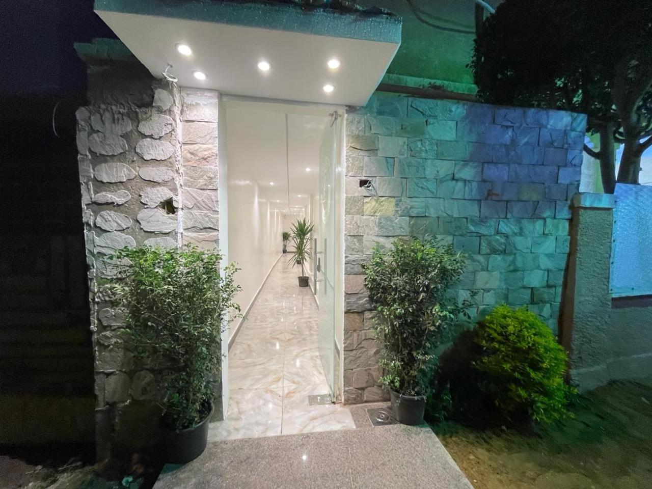 Basha Pyramids Inn Kafrat al Jabal Exterior photo