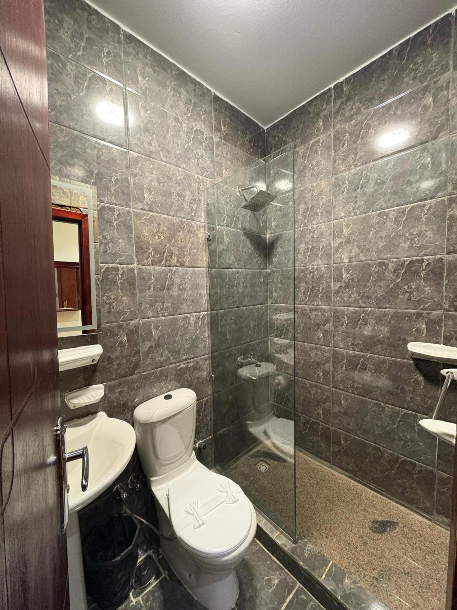 Basha Pyramids Inn Kafrat al Jabal Exterior photo