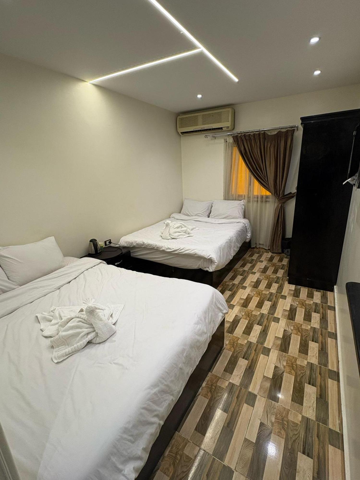 Basha Pyramids Inn Kafrat al Jabal Exterior photo